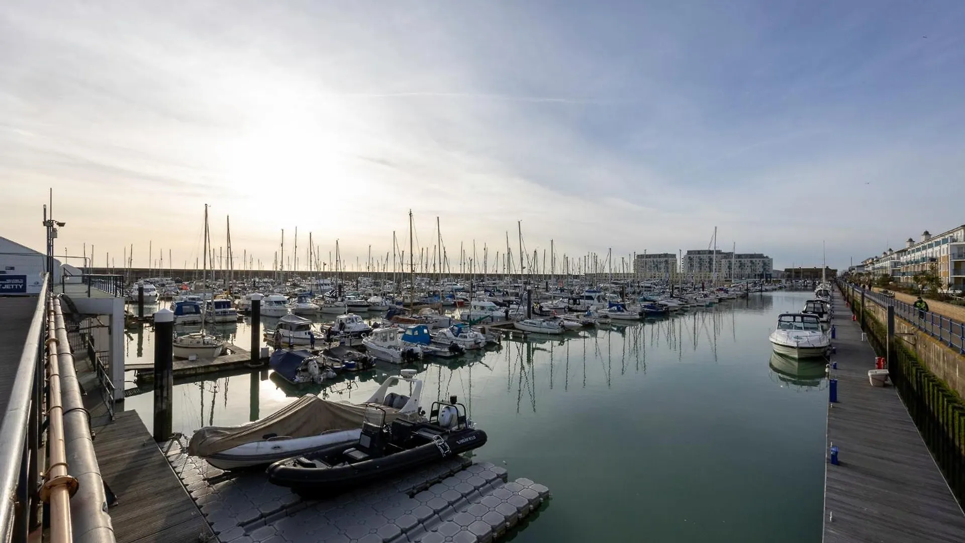 Brighton - Apartment - Sleeps 4 - Balcony 0*,